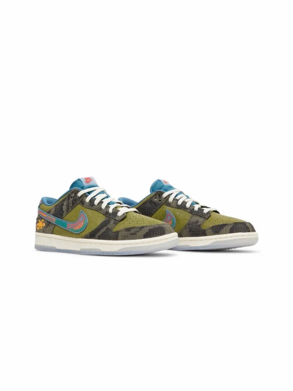 Nike Dunk Low 'SiEMPRE Familia'
